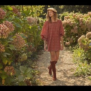 Doen Estee Dress. Size Medium. Calico Canyon Blooms color/print. EUC